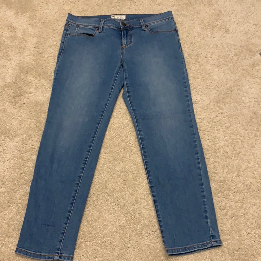 Free People denim capri
